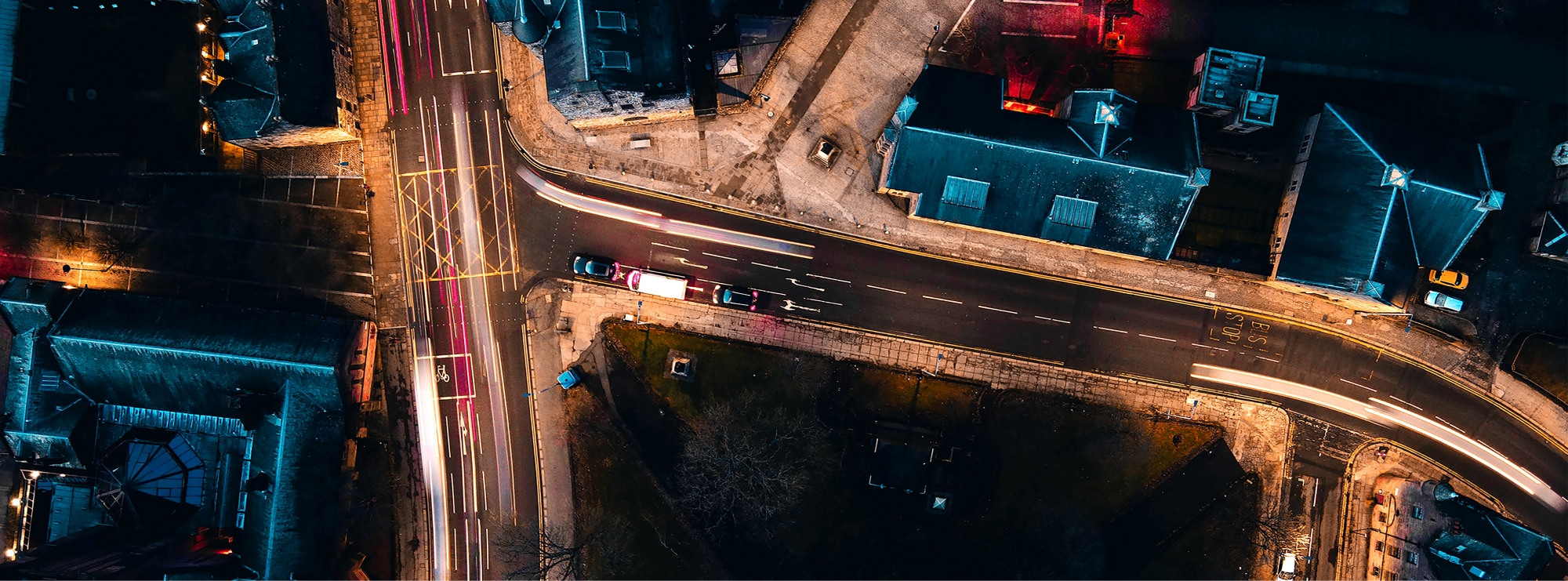 Street at night in glasgow